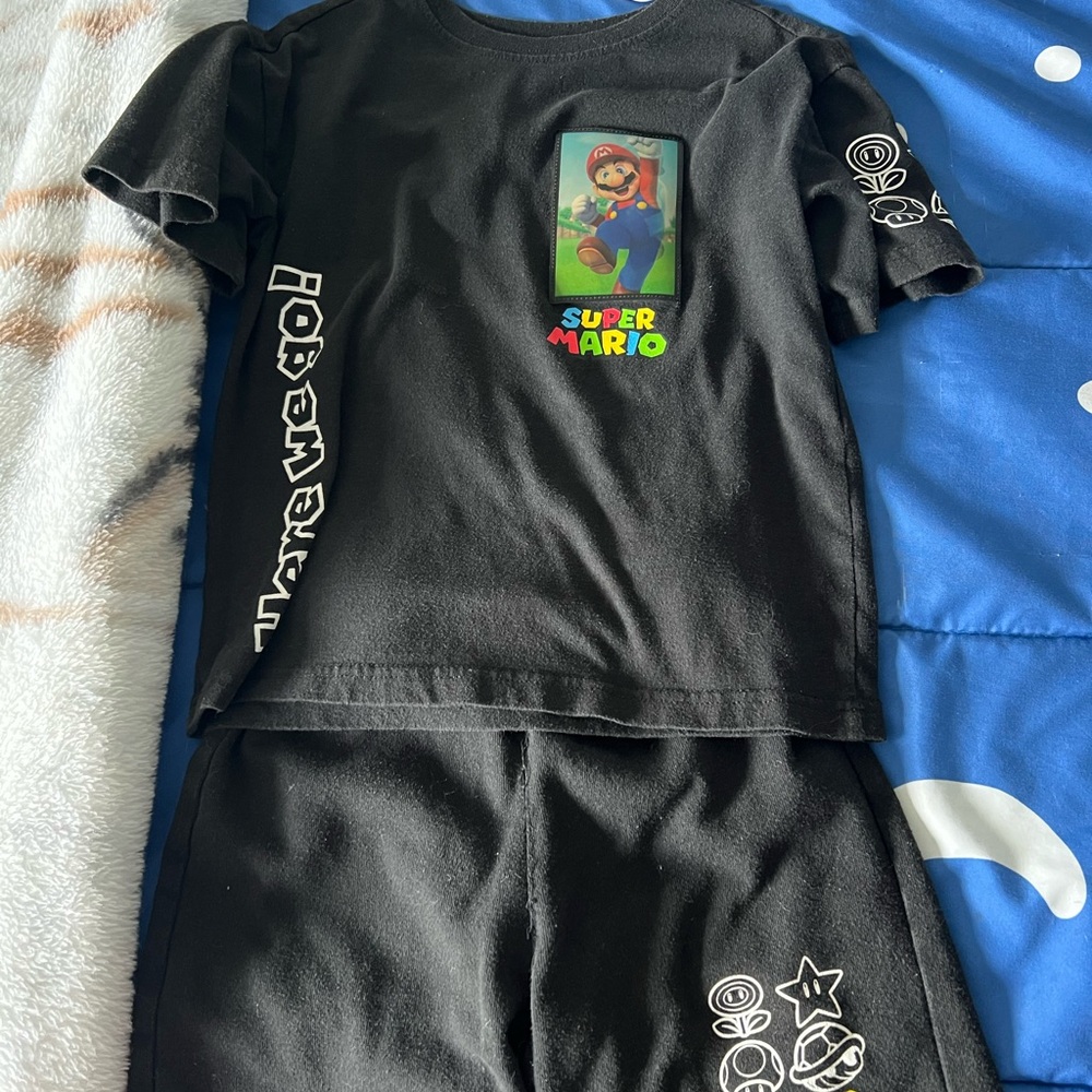 Super Mario Black T-Shirt and Shorts Set